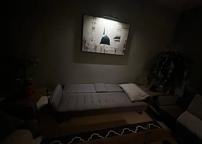 Homey Inn